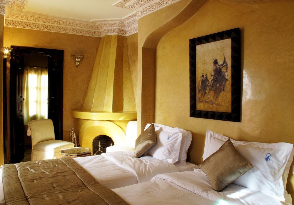 Riad Le Perroquet Bleu Suites & Spa Marrakesh Bagian luar foto