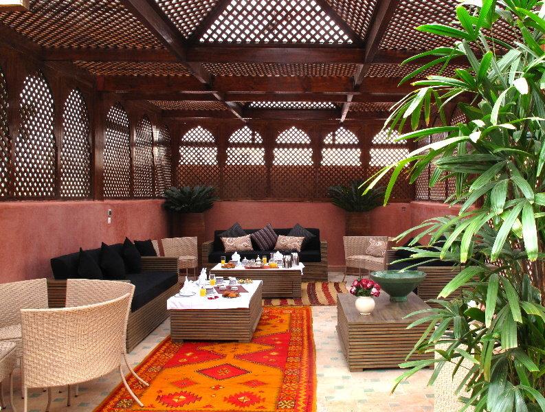 Riad Le Perroquet Bleu Suites & Spa Marrakesh Bagian luar foto