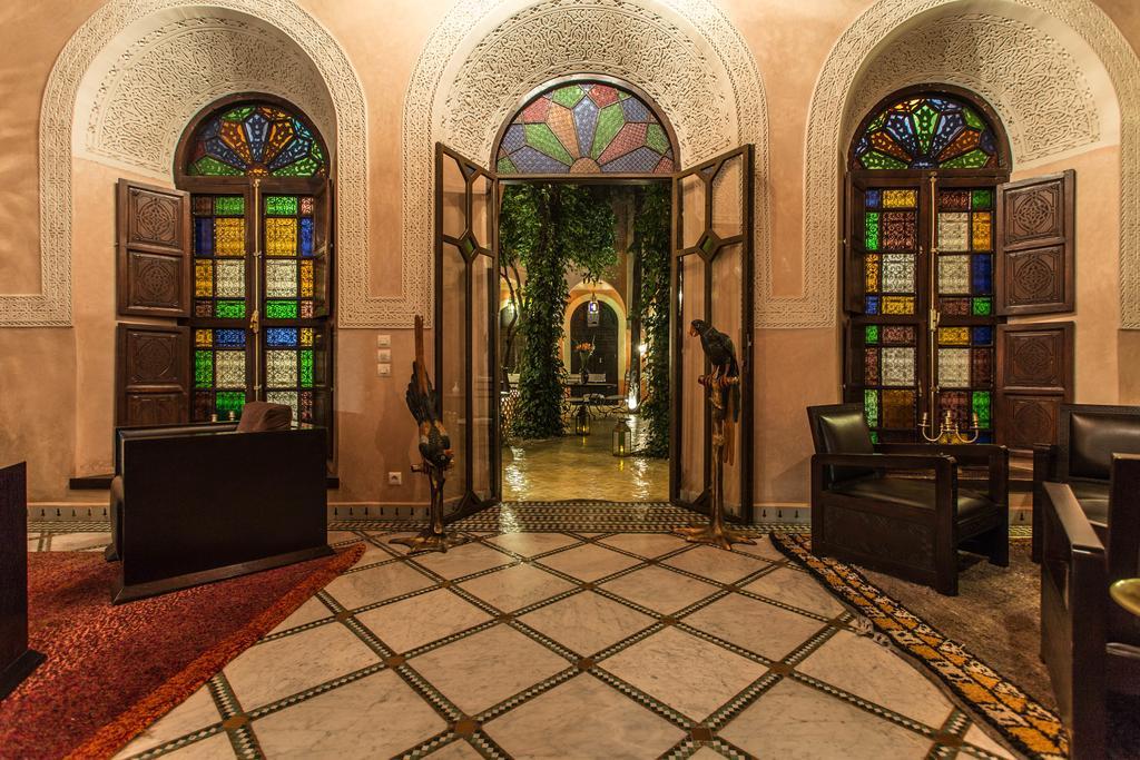 Riad Le Perroquet Bleu Suites & Spa Marrakesh Bagian luar foto