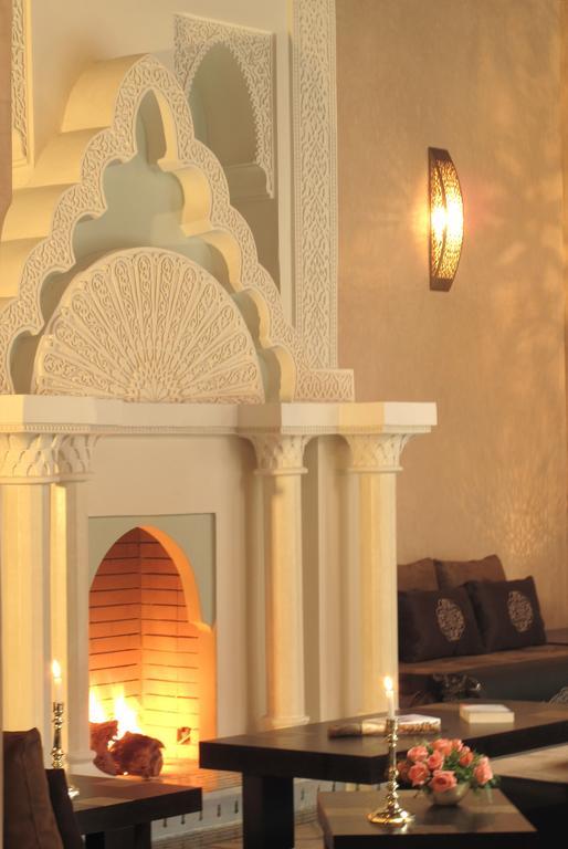 Riad Le Perroquet Bleu Suites & Spa Marrakesh Bagian luar foto